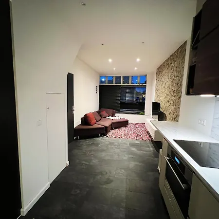 Royal Suite Studio Apartman *
